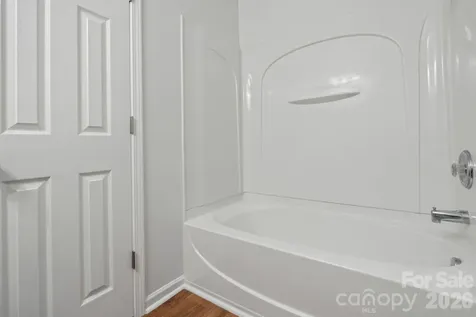 12318 Hennigan Place Lane Charlotte NC 28214