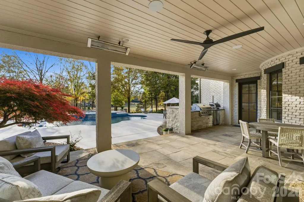 302 Oakmont Lane Waxhaw NC 28173