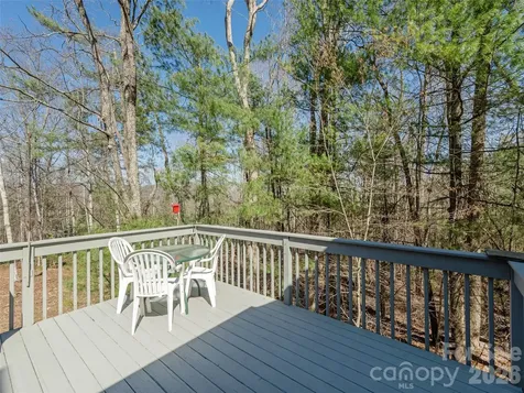 206 Black Oak Lane Hendersonville NC 28791
