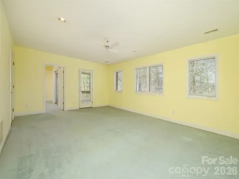 206 Black Oak Lane Hendersonville NC 28791