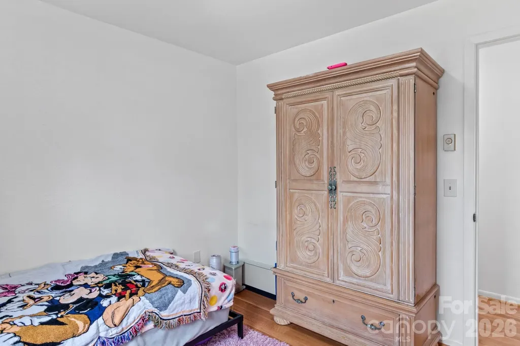 218 Misty Court King NC 27021