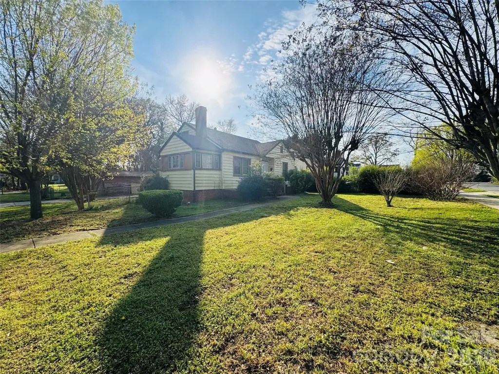 3101 Dogwood Avenue Charlotte NC 28206