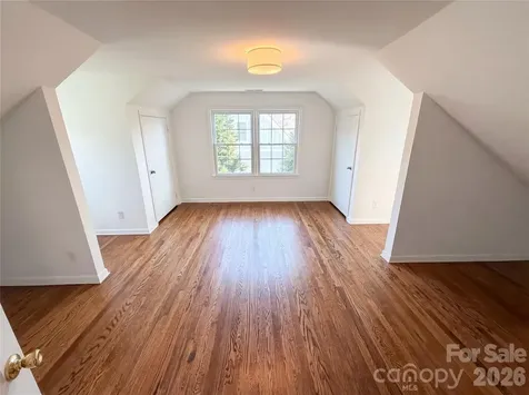 4467 Woodlark Lane Charlotte NC 28211