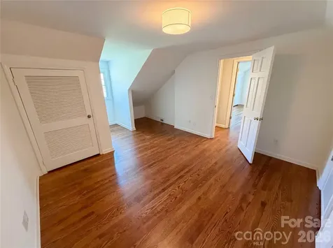 4467 Woodlark Lane Charlotte NC 28211