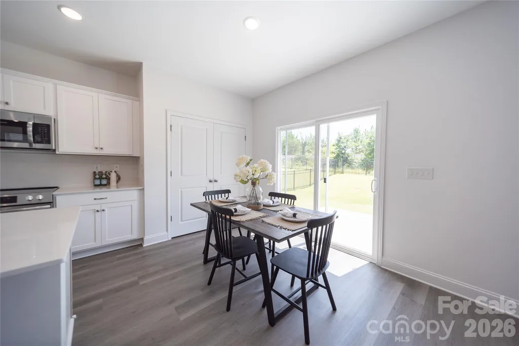 4994 Twin River Drive Denver NC 28037