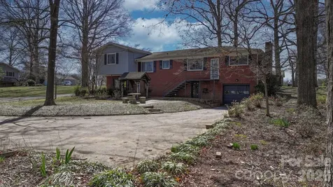 3335 25th Avenue NE Hickory NC 28601