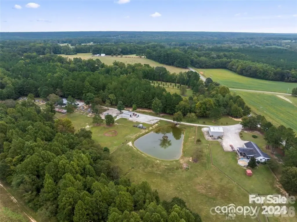 10560 Lake Royalle Road Spring Hope NC 27882
