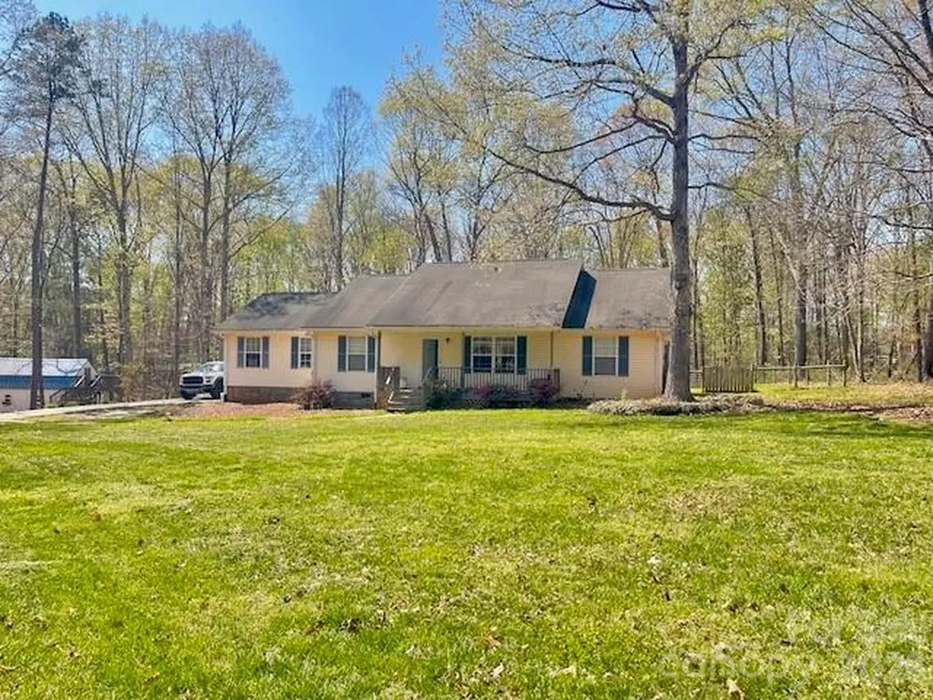 122 John Adam Lane Statesville NC 28625