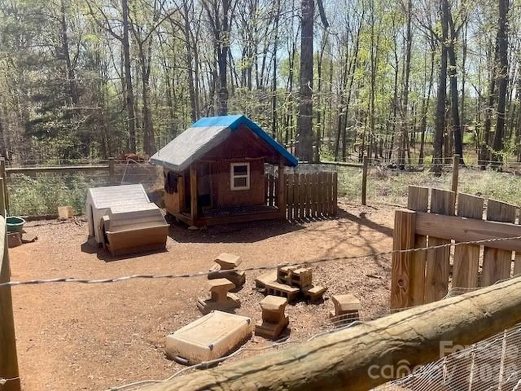 122 John Adam Lane Statesville NC 28625