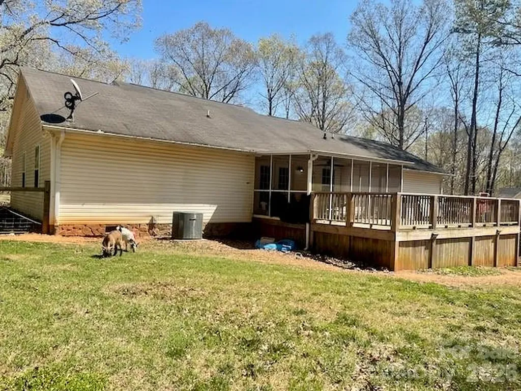 122 John Adam Lane Statesville NC 28625