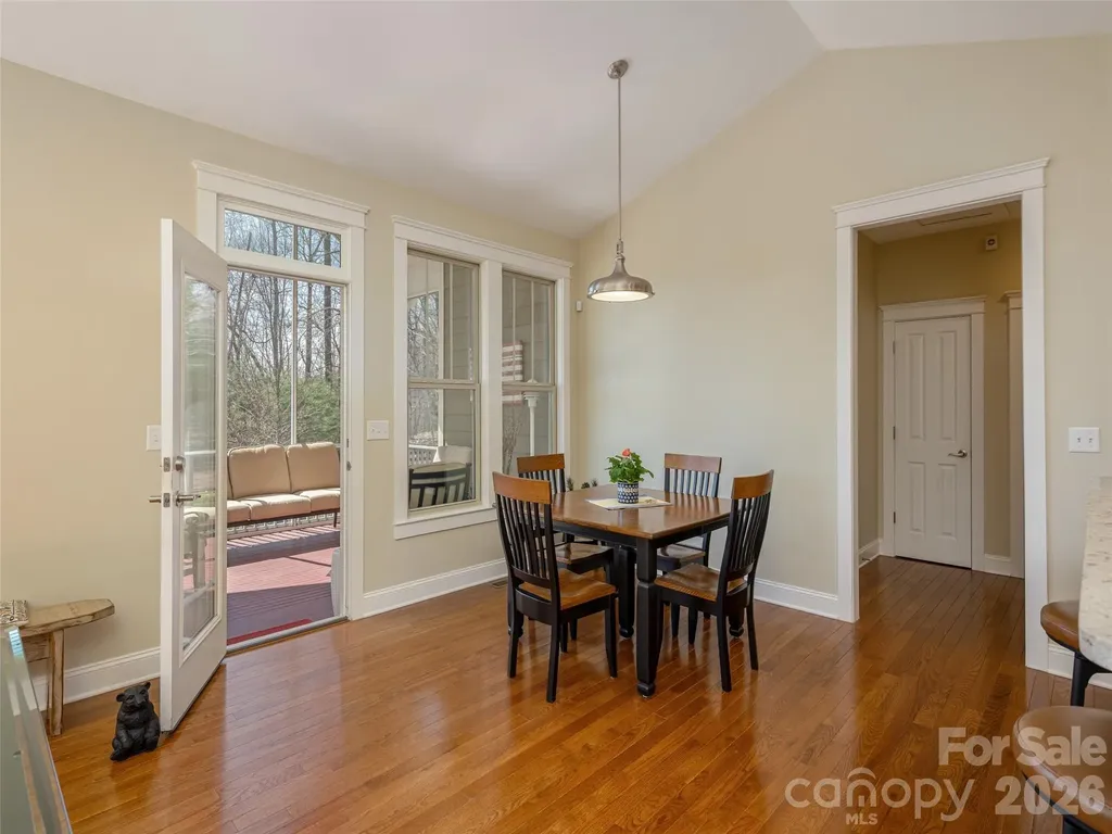 383 Monarch Road Hendersonville NC 28739