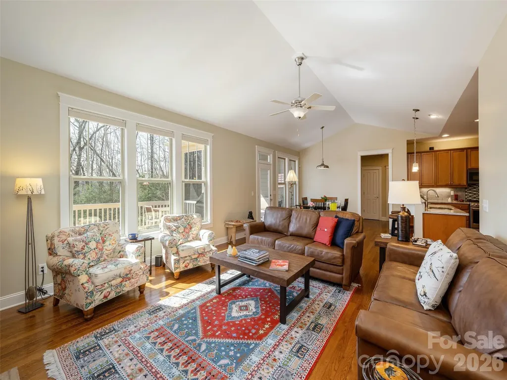 383 Monarch Road Hendersonville NC 28739