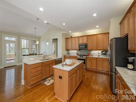 383 Monarch Road Hendersonville NC 28739