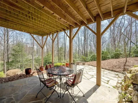 383 Monarch Road Hendersonville NC 28739
