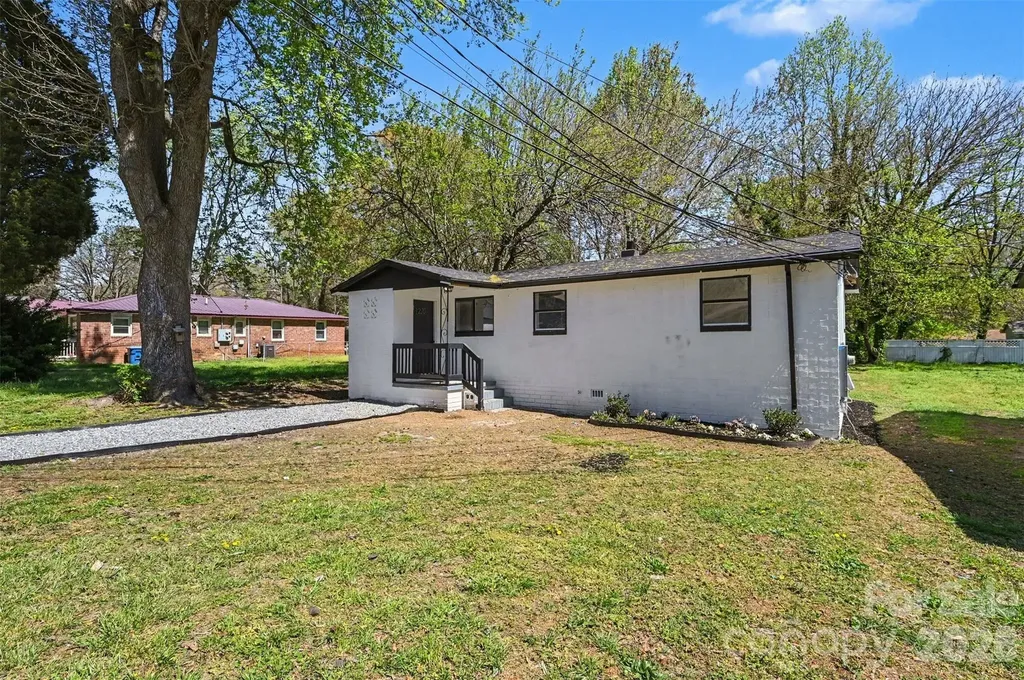 1210 Grady Street Salisbury NC 28144