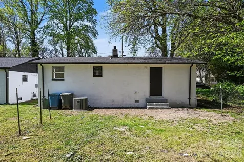 1210 Grady Street Salisbury NC 28144