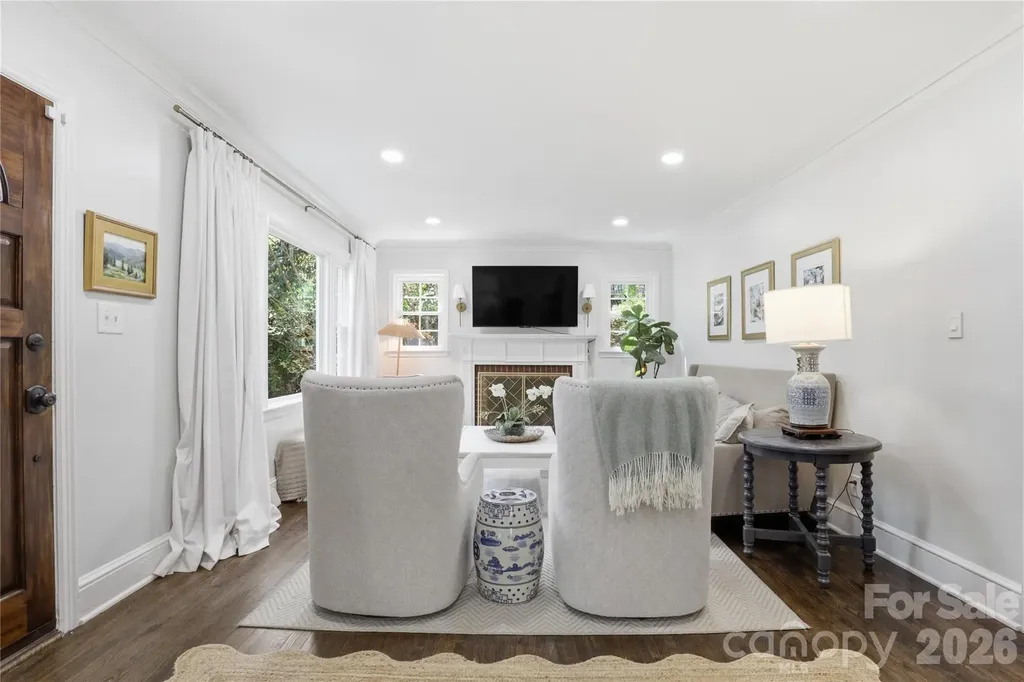 2732 Temple Lane Charlotte NC 28205