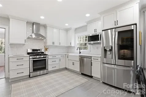 2732 Temple Lane Charlotte NC 28205