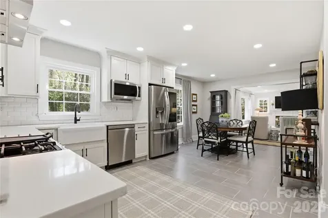 2732 Temple Lane Charlotte NC 28205