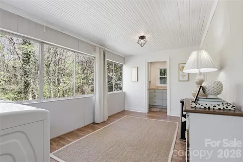 2732 Temple Lane Charlotte NC 28205