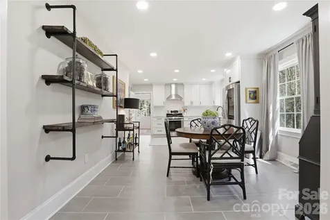 2732 Temple Lane Charlotte NC 28205