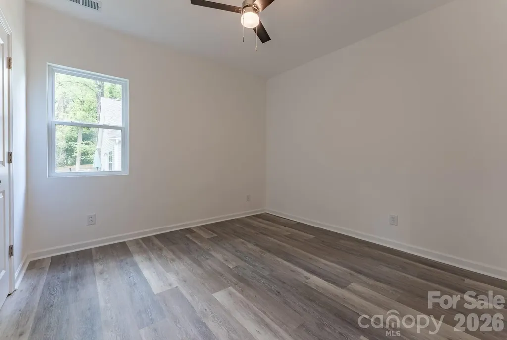 1019 N Ransom Street Gastonia NC 28052