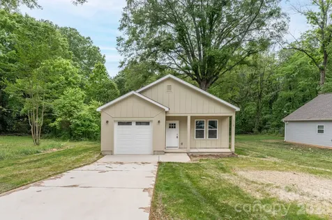 1019 N Ransom Street Gastonia NC 28052