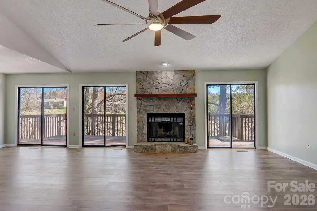 225 Sheepnose Drive Lake Lure NC 28746