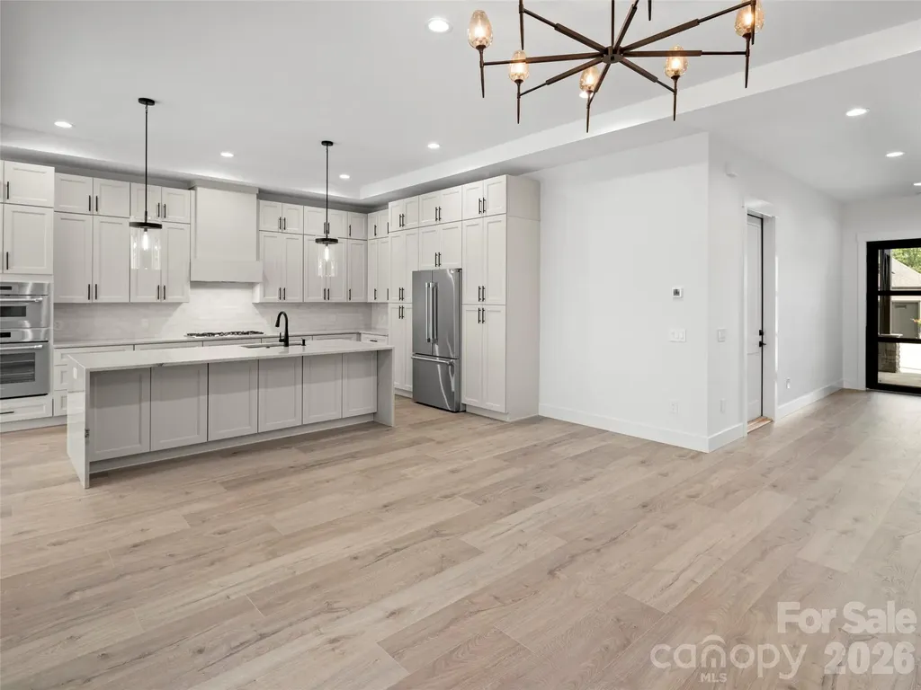 504 Blue River Drive Arden NC 28704
