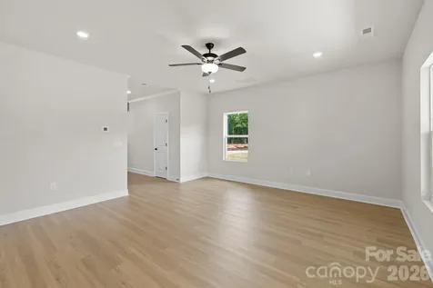 6521 Fairford Drive Charlotte NC 28215