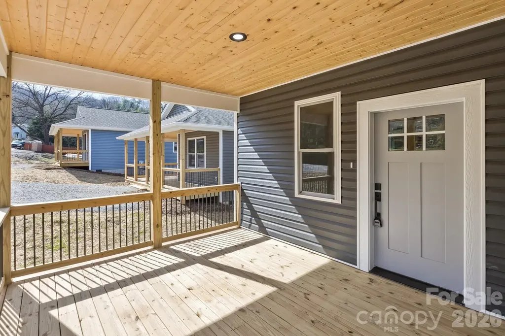231 Edgewood Road S Asheville NC 28803