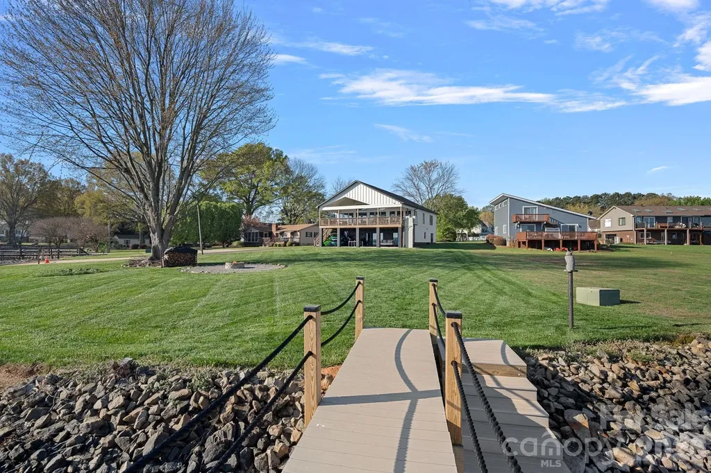 8182 Mountain Shore Drive Sherrills Ford NC 28673