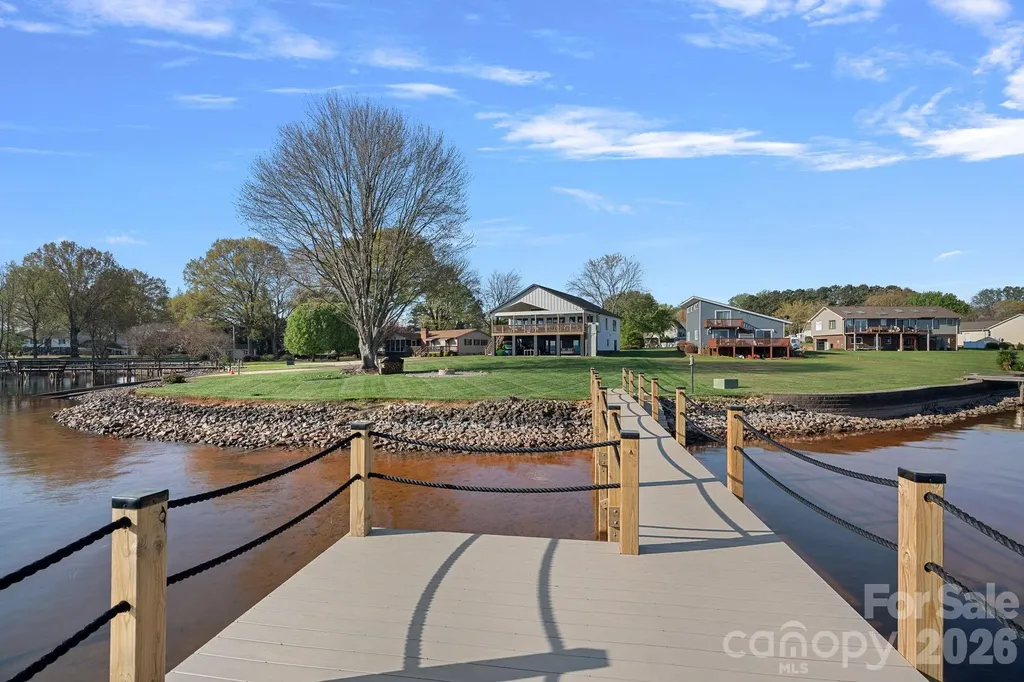 8182 Mountain Shore Drive Sherrills Ford NC 28673