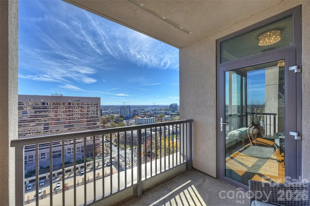 222 S Caldwell Street Charlotte NC 28202