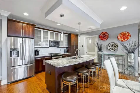 222 S Caldwell Street Charlotte NC 28202