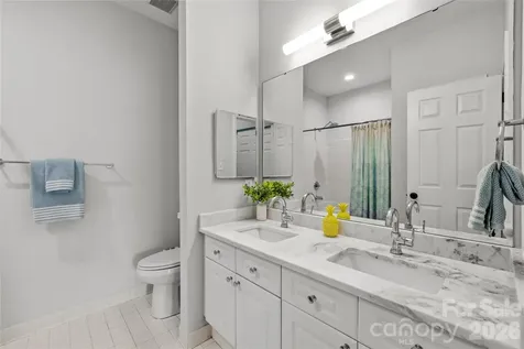 18824 Nautical Drive Cornelius NC 28031