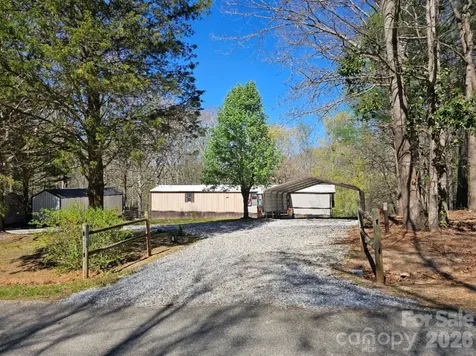 3586 Bridle Path Drive Vale NC 28168