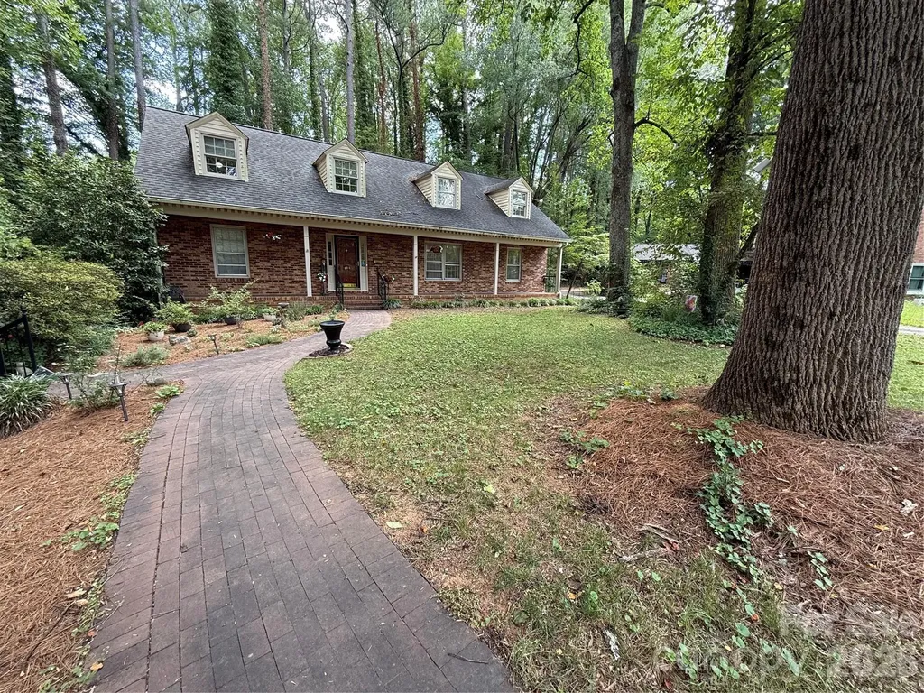 604 Whittington Place Statesville NC 28677