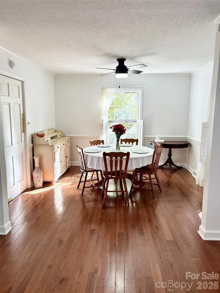 604 Whittington Place Statesville NC 28677