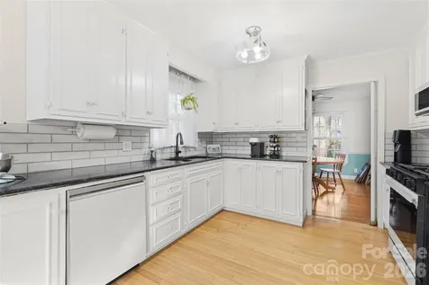 604 Whittington Place Statesville NC 28677