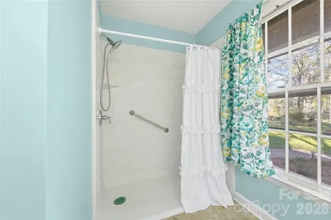 604 Whittington Place Statesville NC 28677