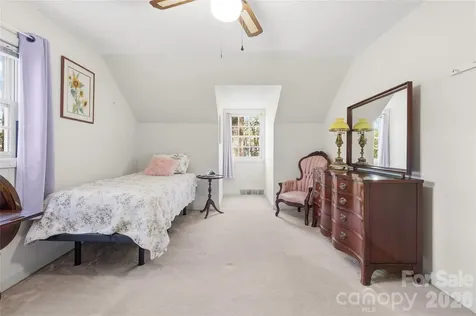 604 Whittington Place Statesville NC 28677