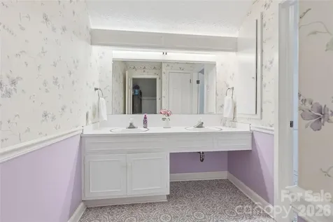 604 Whittington Place Statesville NC 28677