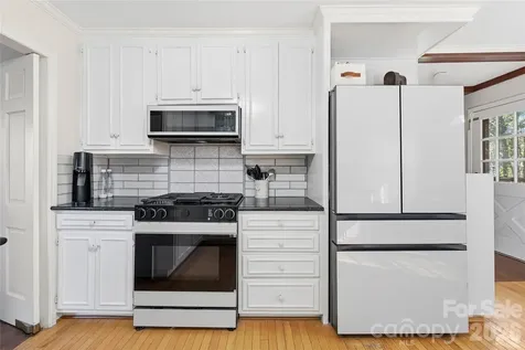 604 Whittington Place Statesville NC 28677