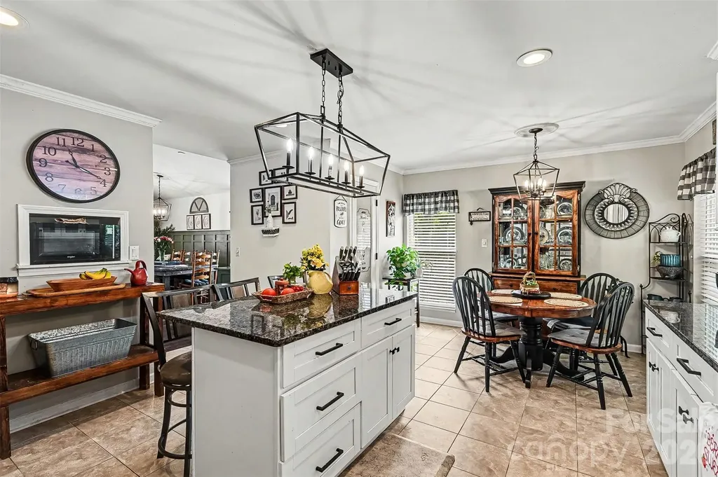 10319 Camelback Circle Charlotte NC 28226