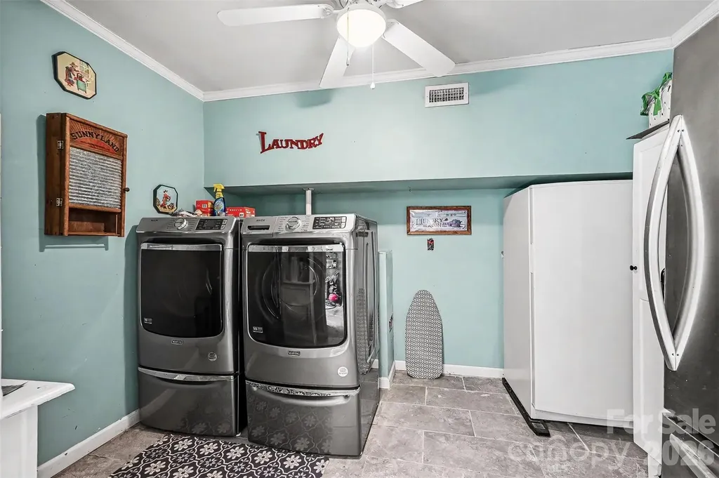 10319 Camelback Circle Charlotte NC 28226