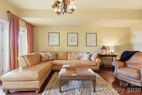 112 Sunny Morning Court Hendersonville NC 28792