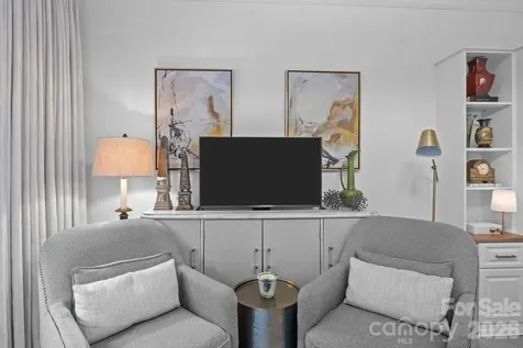 630 Calvert Street Charlotte NC 28208