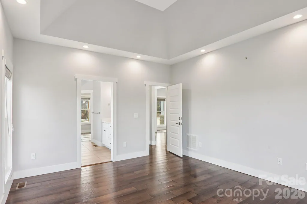 98 Hamilton Woods Lane Etowah NC 28729