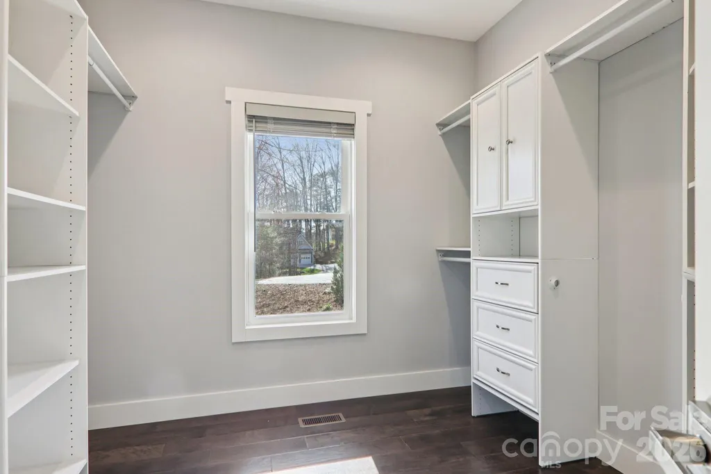 98 Hamilton Woods Lane Etowah NC 28729